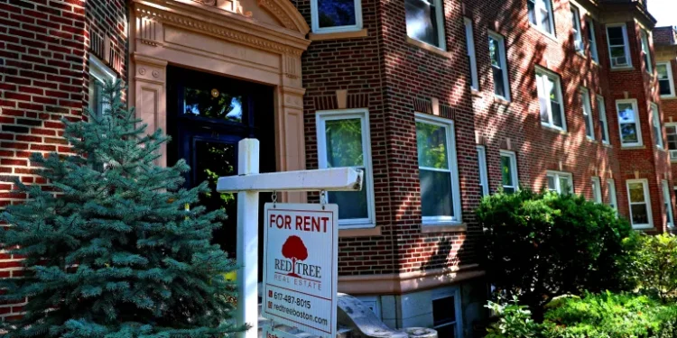 Banning Institutional Investors From Buying Homes May Backfire on U.S. Housing Affordability, Economists Warn