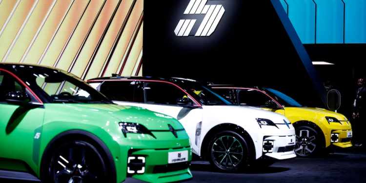 Global Electric Vehicle Sales Surge 18% in January, Europe and U.S. Outpace China