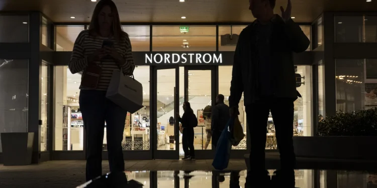 Earnings forecasts drop: Companies slash outlooks as confidence hits 12-year low