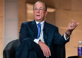Larry Fink warns of recession as CEOs sound alarm