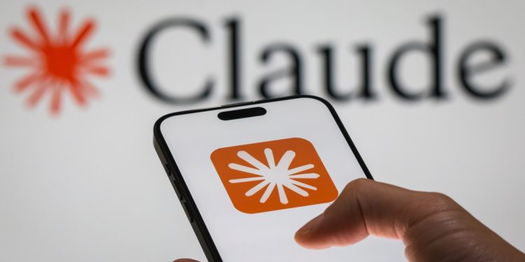 AI employees security concerns rise as Anthropic predicts workplace bots with memories are just a year away