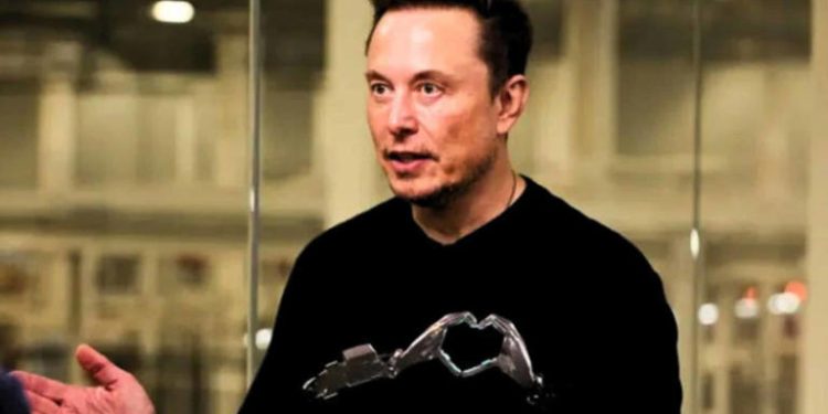 Elon Musk fires autonomous vehicle experts: A risky move for Tesla?