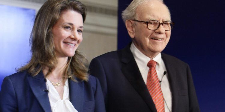 Billionaires Pledged $600B to Charity—But the Gates-Buffett Era of Philanthropy May Be Over