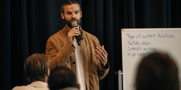 How Matt Gray created the operating system founders didn’t know they needed