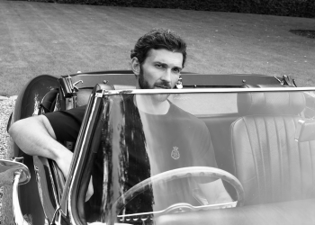 The luxury T-shirt stitched with 24 carat gold that Iker Casillas and top footballers swear by