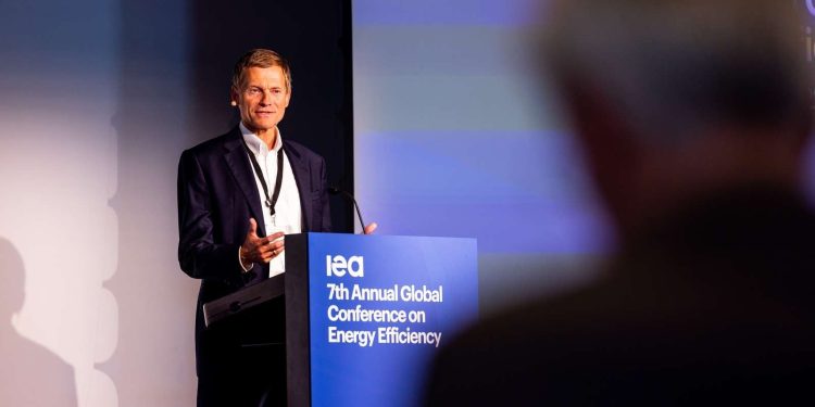 The CEO Who Cut 500,000 Tons of Emissions Is Now Rewiring Construction’s Future