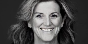 She Left Wall Street to Fix It, Now Thousands of Girls Are Learning the Secrets of Wealth Before Graduation