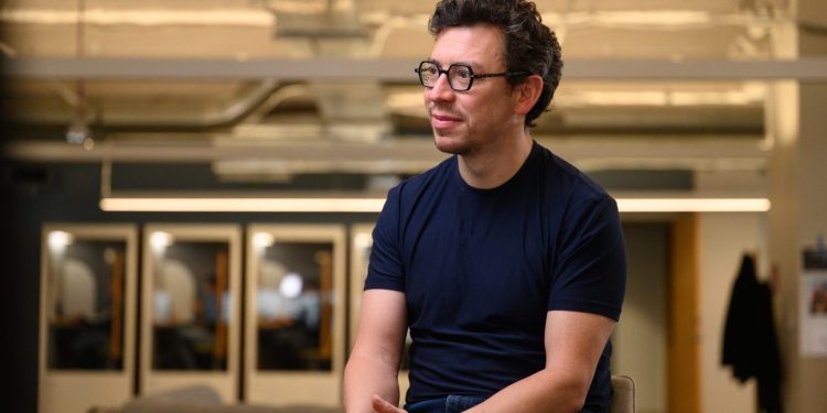 Duolingo CEO’s AI Pivot Backfires as Human Educators Push Back