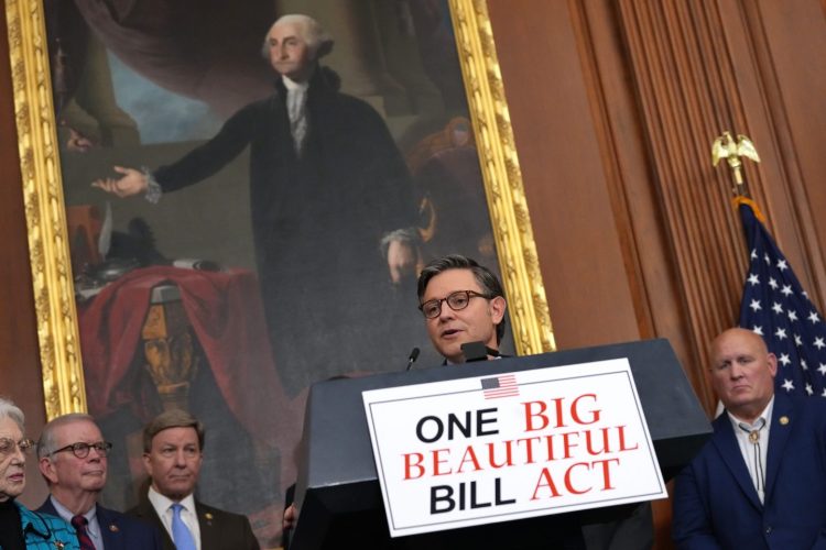 Kevin Dietsch—Getty Images