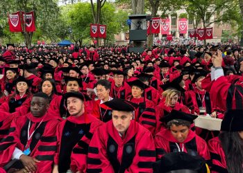 Harvard, Yale PE Sales Open Doors to 1,000% Windfalls