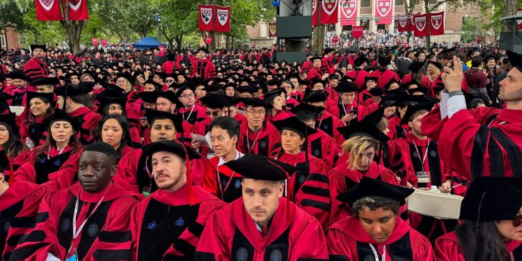 Harvard, Yale PE Sales Open Doors to 1,000% Windfalls