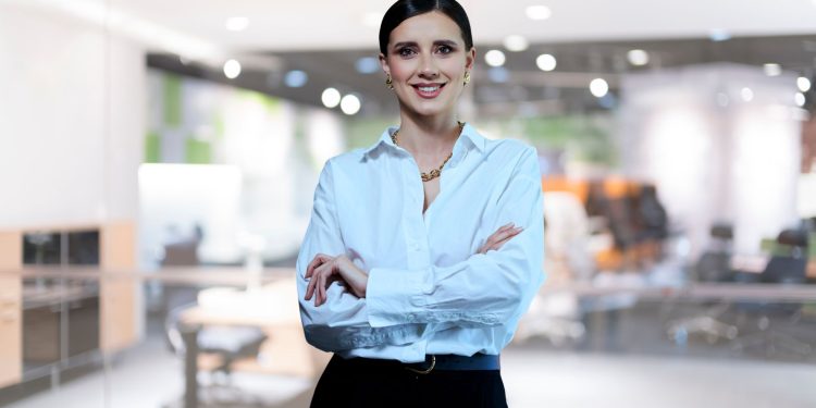 The Woman Powering 10,000+ in Tech While Quietly Reshaping Startup Growth – Here’s How She’s Doing It