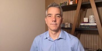 The VC Insider Behind 52,000+ Investor Inboxes: How John Gannon Built a Quiet Powerhouse