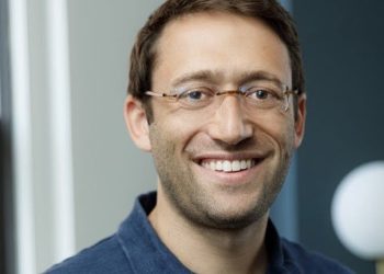 This Harvard MD’s Platform Is Helping Therapists Earn More While Reaching the Underserved