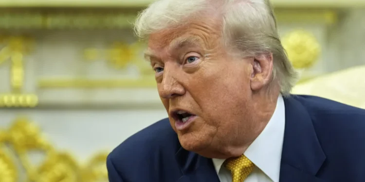 Trump Teases ‘Not Too Distant’ China Visit as Trade Thaw Advances