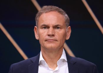 Porsche CEO Calls for Cost Cuts as Business Model ‘No Longer Works’