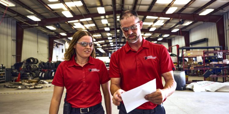 Car Repair Chain Surges 130x With CEO and Staff Largely Without Degrees