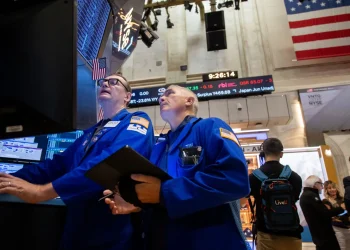 Dow futures rise as markets brace for tariff-fueled inflation