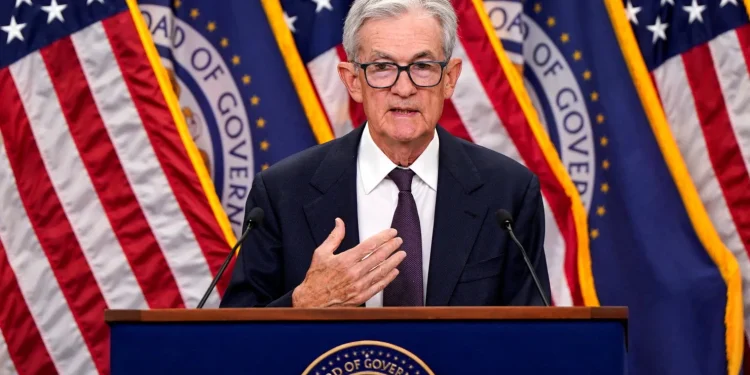 Powell Cites Weak Labor Market in Fed Rate Cut