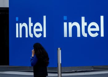 Stocks Moving Premarket: Intel, Oracle, Lithium Americas, Opendoor