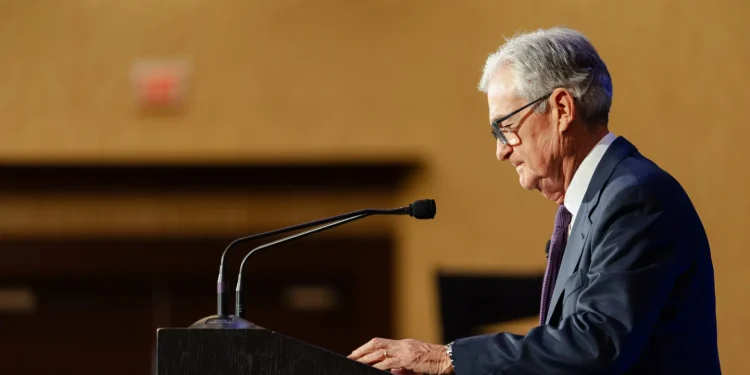 Fed’s 2025 Rate Cuts Fade Into Doubt