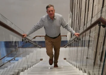 Steve Eisman Warns U.S. Economy Relies Almost Entirely on AI