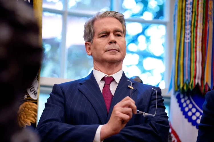 Andrew Harnik - Getty Images