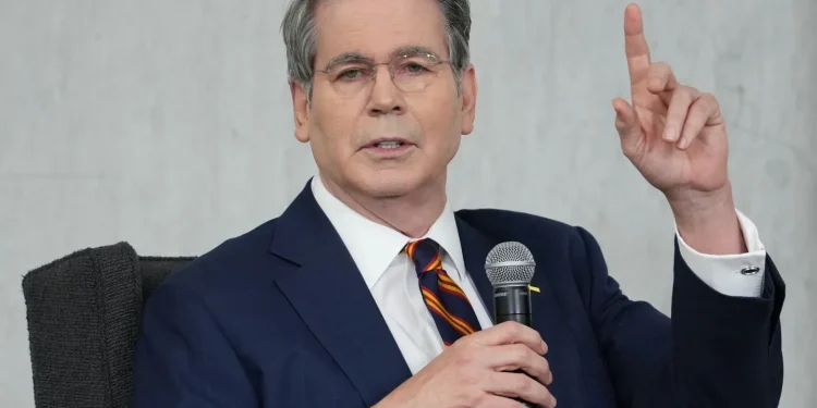 Global Markets Plunge After China’s Shipping Ban Escalates Trade War