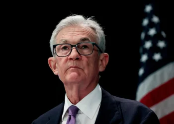 Powell Calms Wall Street as Trump’s Soybean Feud With China Escalates