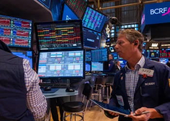 Dow Futures Jump as U.S.-China Trade Ceasefire and Fed Cut Hopes Lift Markets