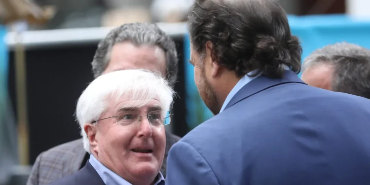 Ron Conway Resigns from Salesforce Board After 25 Years, Criticizes Marc Benioff