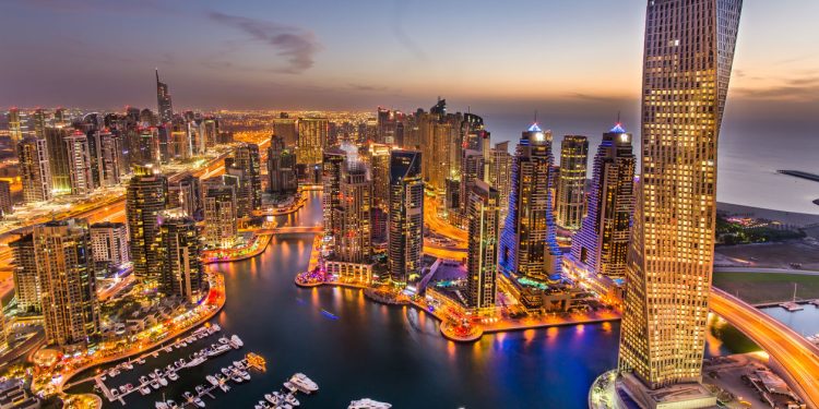 Discovering Luxury in Dubai: High-End Hotels and Lavish Experiences