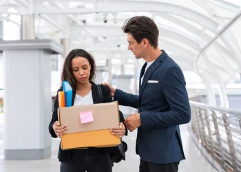 Laid Off? Tech Recruiting Exec Shares 4 Tips to Rebound Fast