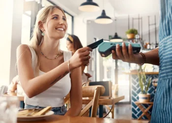 Gen Z Calls Using Cash ‘Cringe,’ Says New Survey