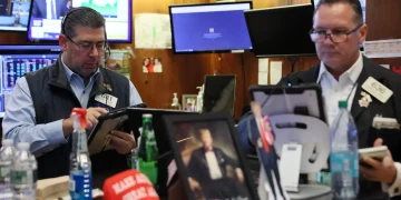 Stock Futures Rise Ahead of Supreme Court Tariff Case and Musk Pay Vote