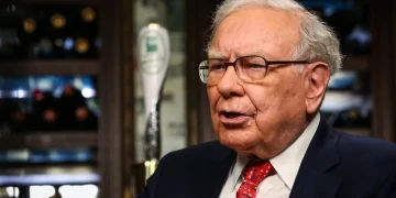Warren Buffett Scales Back Giving Pledge, Leaves $500 Million a Year to His Children for Philanthropy