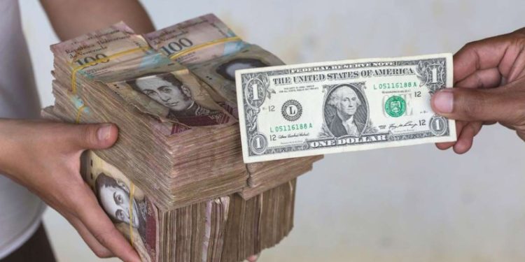 Venezuela Inflation Crisis Leaves Workers With Three Jobs and Empty Kitchens