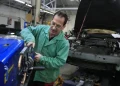 U.S. Workers’ Share of GDP Falls to Its Lowest Level Since 1947