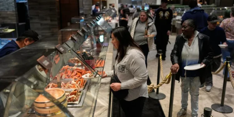 Las Vegas Buffets Are Disappearing as Luxury Dining Takes Over the Strip