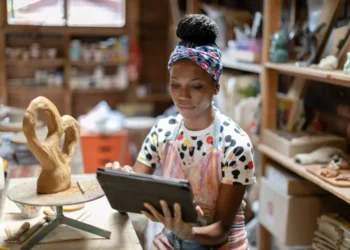 Small Business AI Integration Lags Despite Widespread Adoption, Goldman Sachs Finds