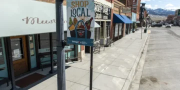 Small Businesses ‘Doing Fine’ Raises Concern Over U.S. Economic Momentum