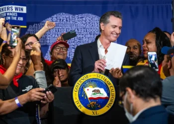 California $20 fast-food minimum wage delivered higher pay, with fewer downsides than critics forecast