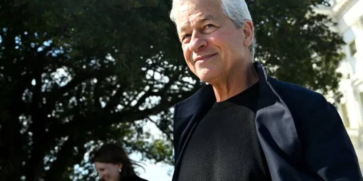 Jamie Dimon’s Stagflation Warning Signals Rising Economic Risks in 2026
