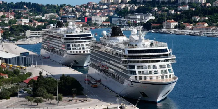 Dubrovnik Faces Uncertain Summer as Travel Costs Rise