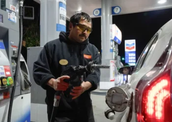 Oregon Gas Tax Vote Tests Democratic Cost-of-Living Message