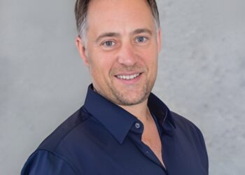 Daniel Gestetner: Building Businesses Without Outside Capital