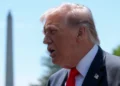US Debt Surpasses GDP as Credit Risks Intensify
