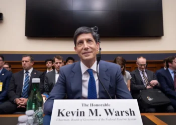 Warsh Keeps Markets Guessing on Next Fed Rate Move