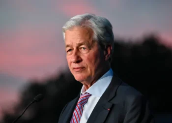 Jamie Dimon Backs Warsh as Fed Pulls Back Market Guidance