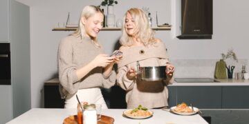 Thrive Creators specializes working with kitchen and homeware creators